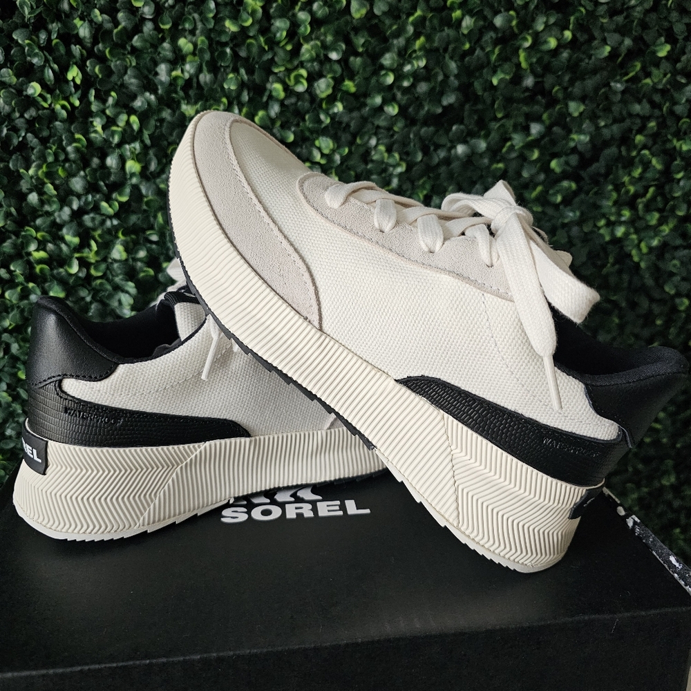 SOREL OUT N ABOUT III City Women's Sneaker 8